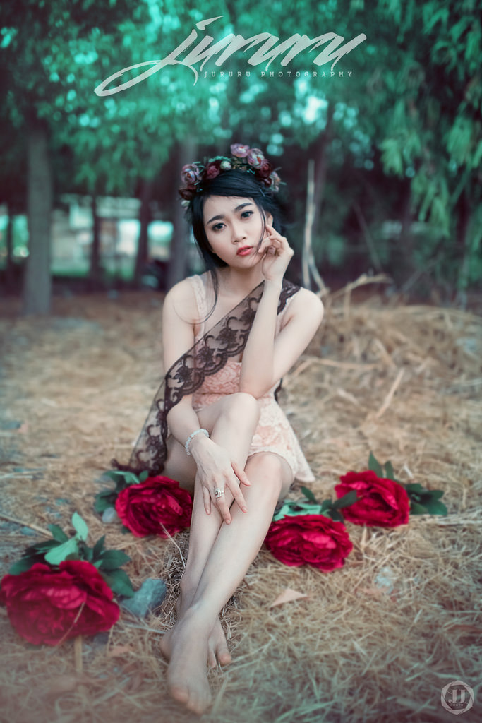 铜雀春深锁二乔